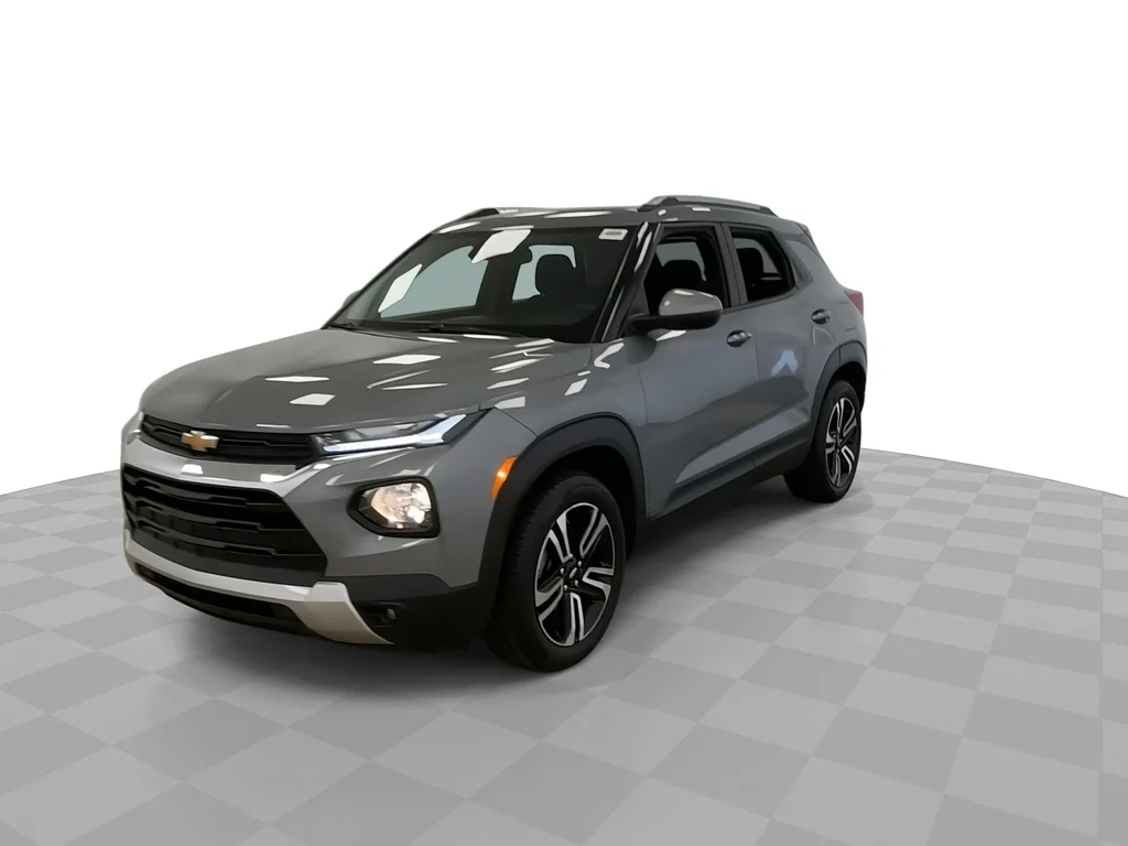 Used 2023 Sterling Gray Metallic Chevrolet LT image 5