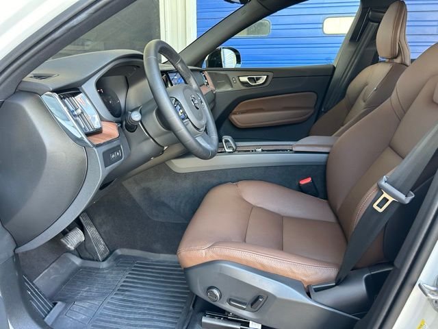 Certified Used 2025 White Volvo T8 Plus image 24