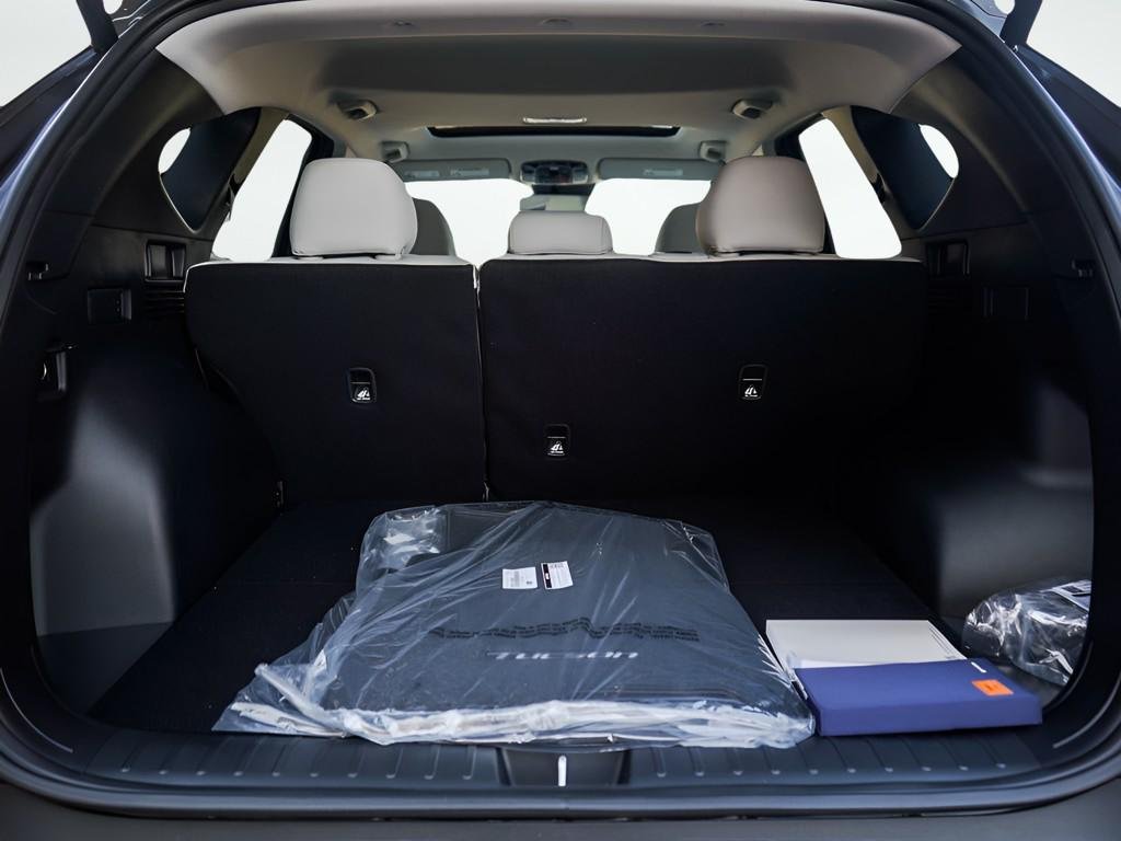 New 2026 Rockwood Green Hyundai SEL Premium AWD image 34
