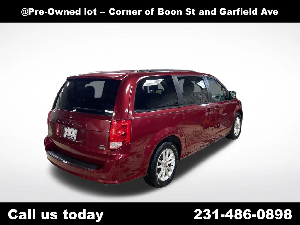 Used 2014 Red Dodge SXT image 5