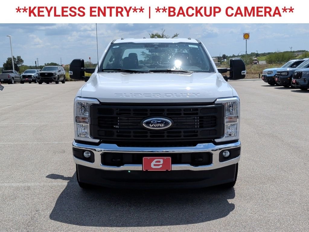 New 2026 Oxford White Ford F-350® XL image 2