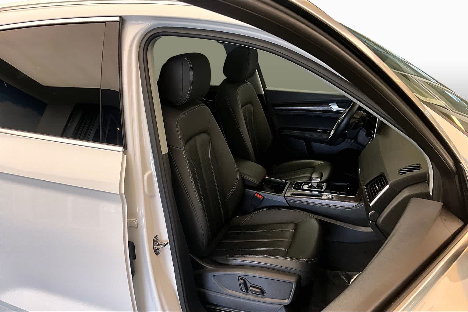 Used 2023 Ibis White Audi S line Premium Plus image 9