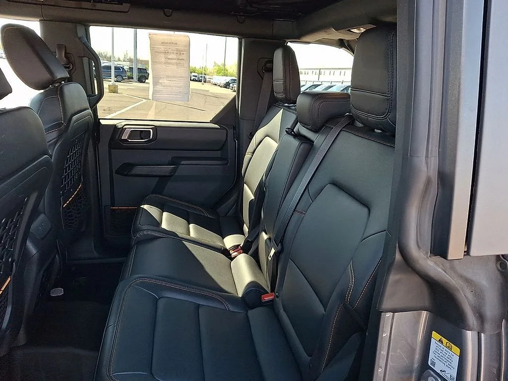 Used 2024 Gray Metallic Ford Badlands image 10