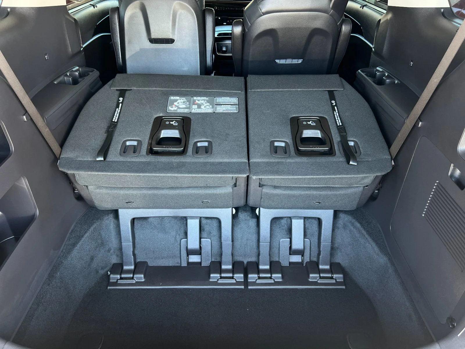 2026 Kia Carnival SX Prestige - Photo 17