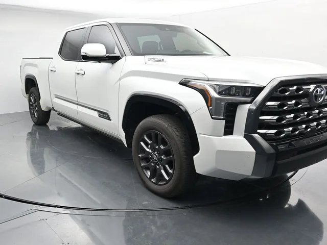 2026 Toyota Tundra Hybrid Platinum