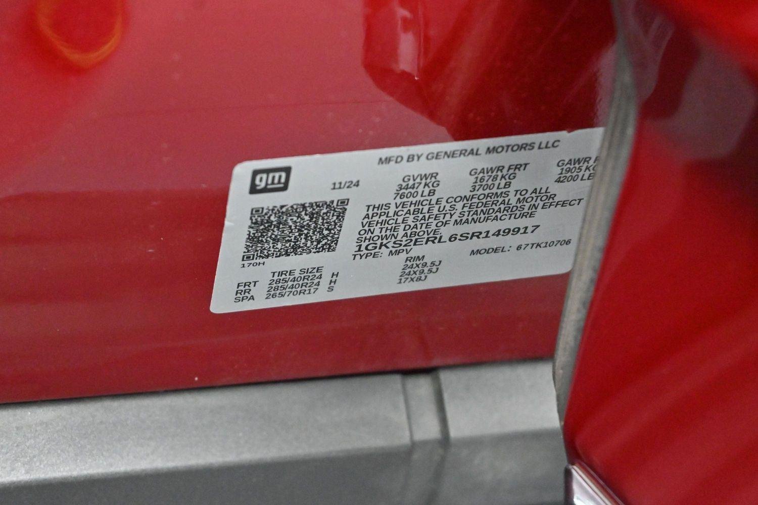 Used 2025 Volcanic Red Tintcoat GMC Denali Ultimate image 48