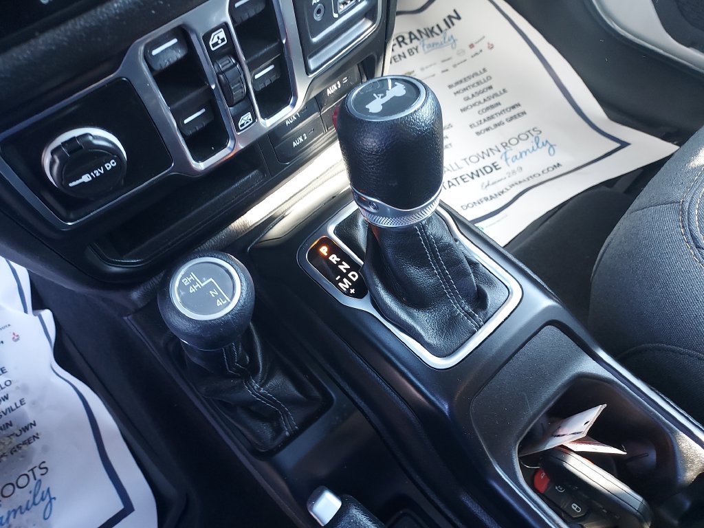 Used 2024 Silver Jeep Sport S image 24