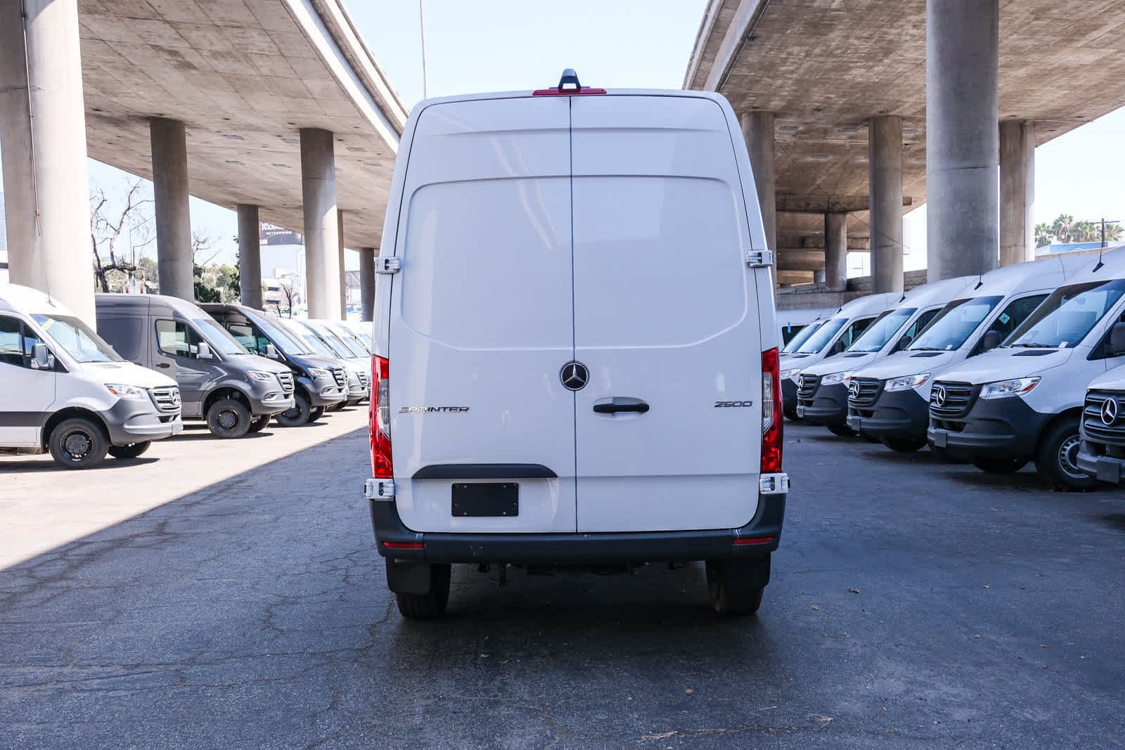 New 2025 Arctic+White Mercedes-Benz Cargo 144 WB  RWD 2.0L 4-Cylinder image 5