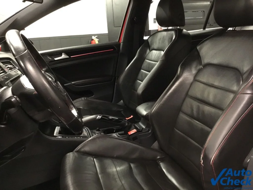 Used 2015 Red Volkswagen 2.0T SE image 24