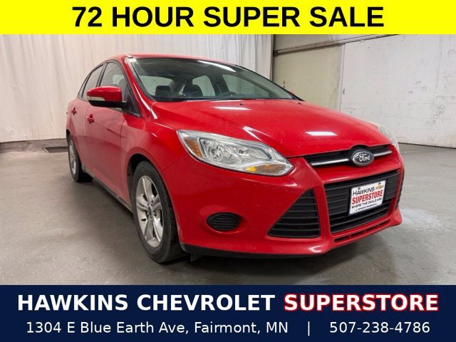 Used 2014 Red Ford SE image 1
