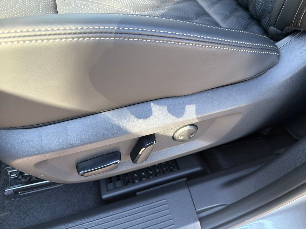 New 2026 Nissan Rogue Platinum 4D Sport Utility