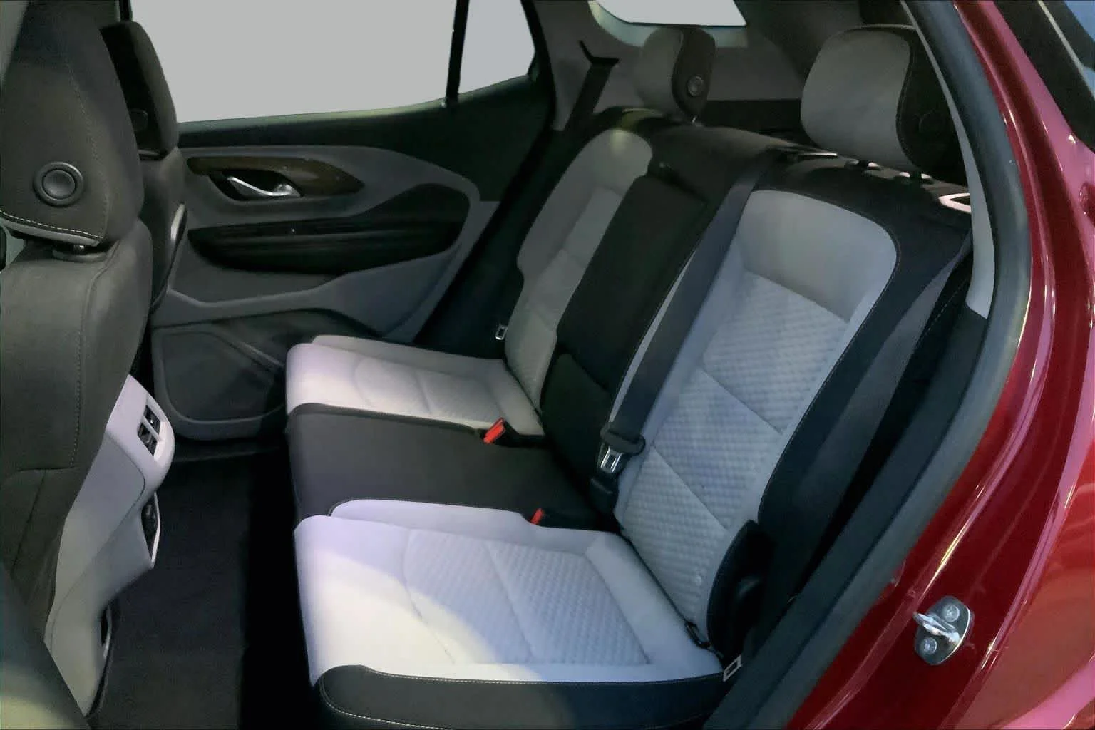Used 2019 Red Quartz Tintcoat GMC SLE image 19