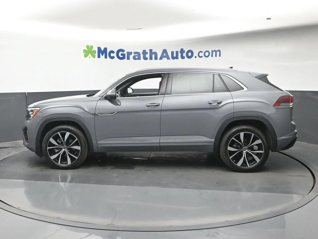 Used 2024 Silver Volkswagen 2.0T SEL Premium R-Line image 23