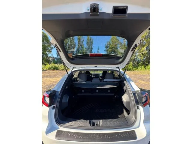 New 2026 CRYSTAL WHITE PEARL Subaru Premium image 9