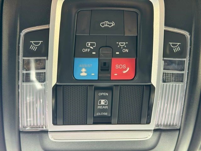 2026 RAM 1500 Laramie - Photo 26