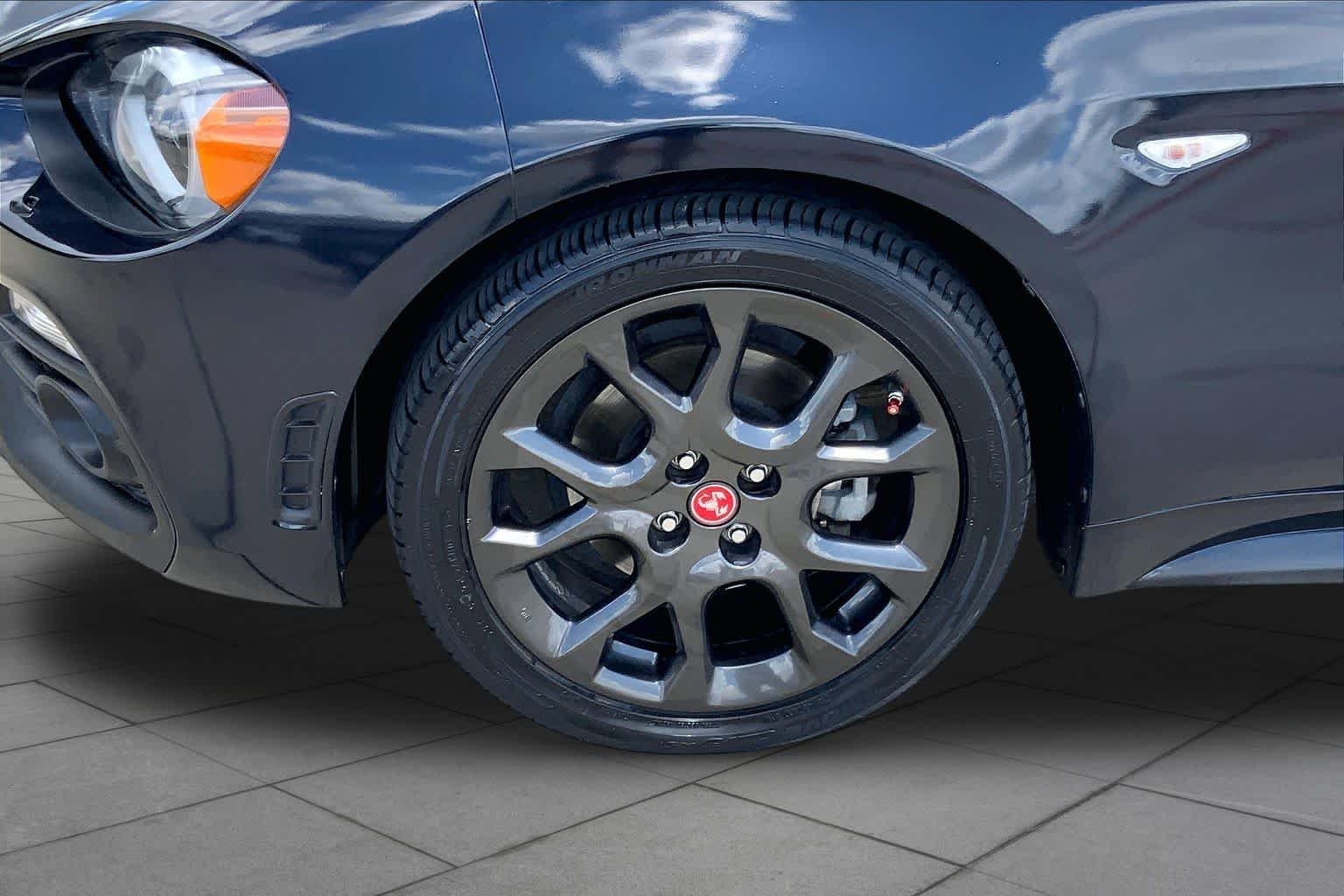 2018 FIAT 124 Spider Abarth - Photo 9