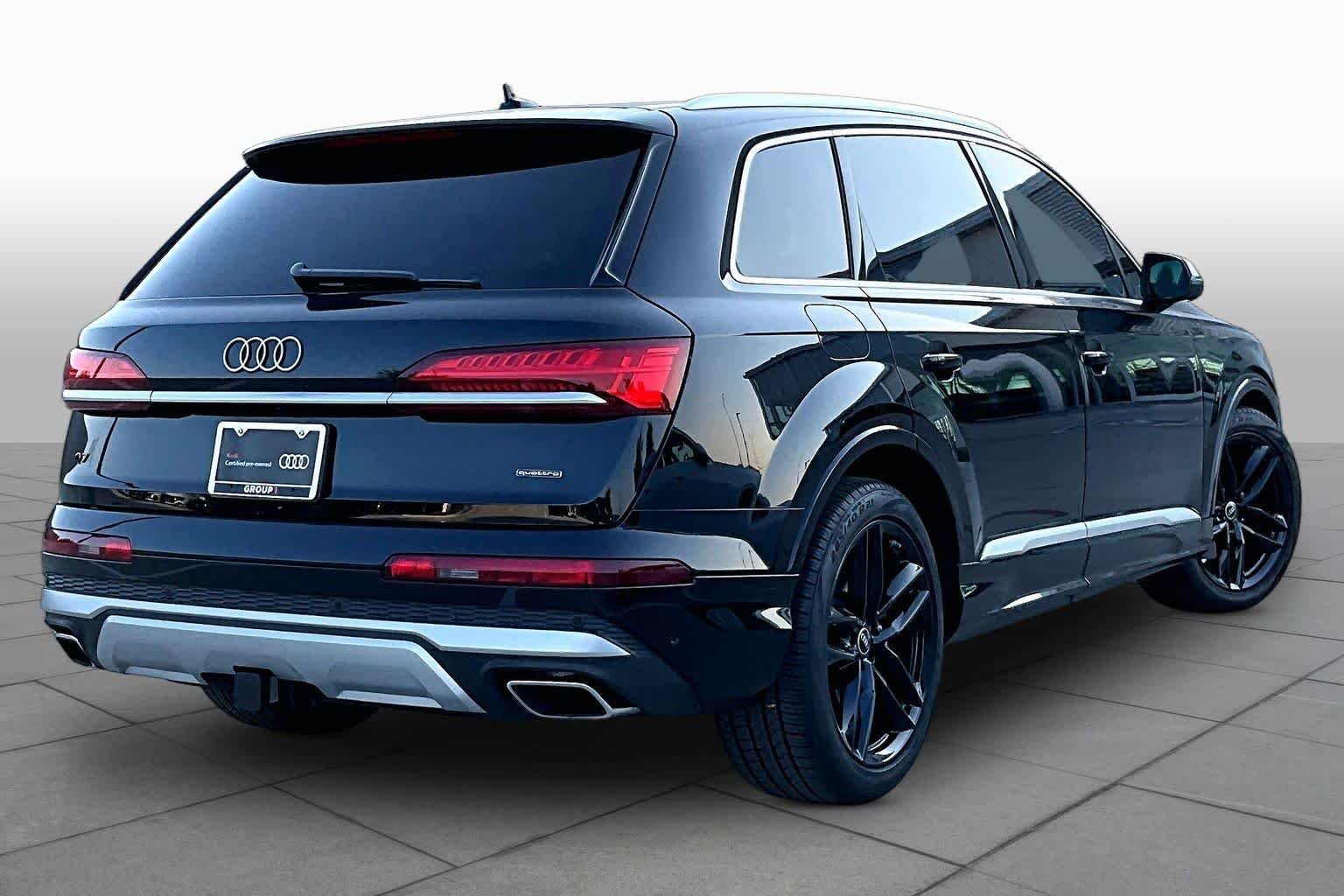 Used 2025 Mythos Black Metallic Audi Premium Plus image 13