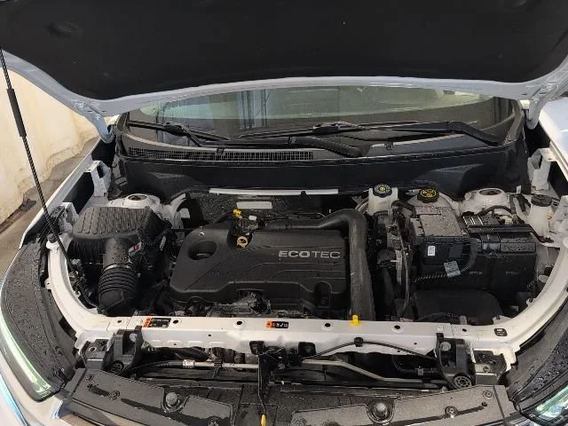 Used 2022 Summit White Chevrolet LT image 35