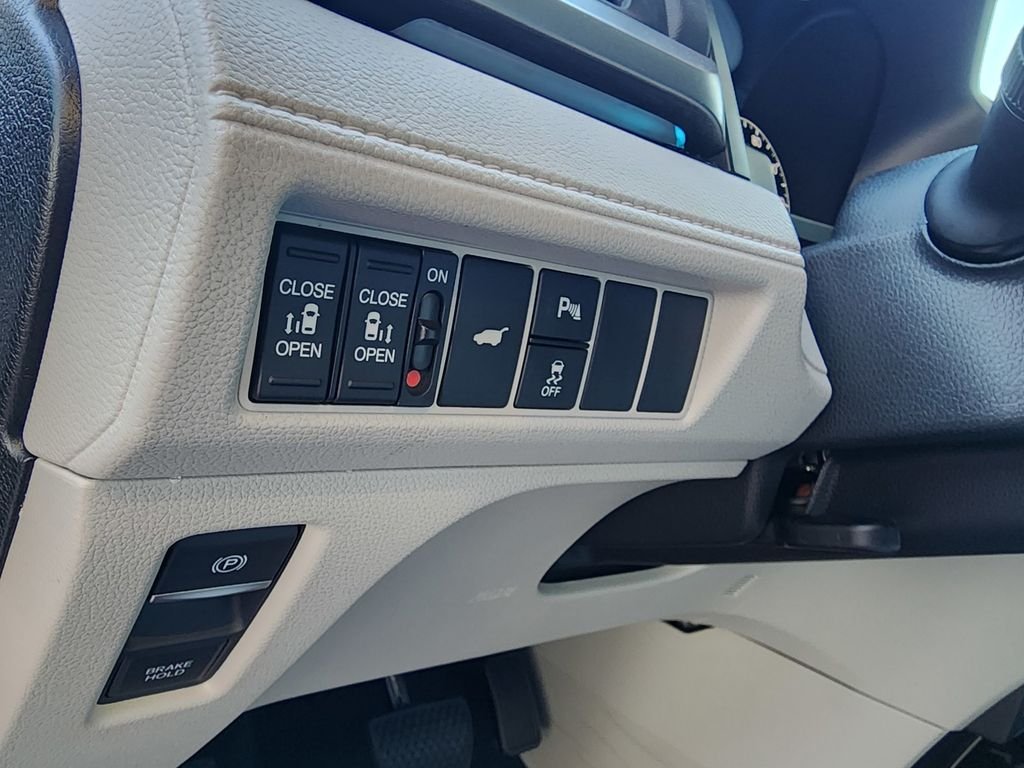 2026 Honda Odyssey Touring - Photo 20