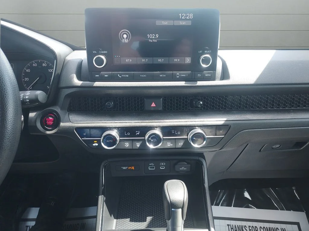 Used 2025  Honda EX image 16
