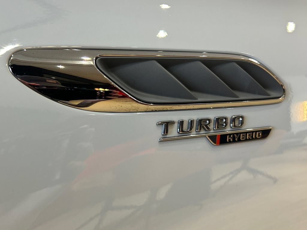 New 2027 MANUFAKTUR Alpine Grey Mercedes-Benz AMG® E 53 Hybrid Wagon image 59