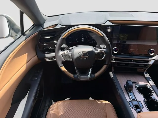 Certified Used 2025 White Pearl Lexus RX 350 Premium image 18