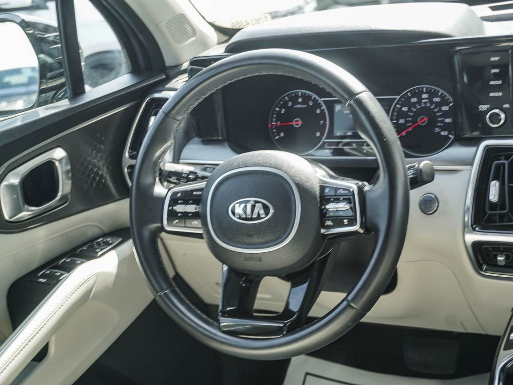 Used 2021 Silver Kia SX image 17
