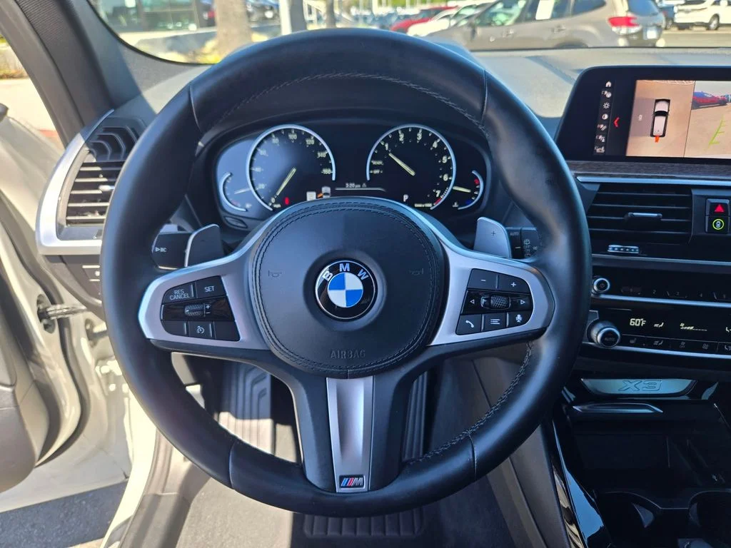 Used 2021 White BMW sDrive30i image 25