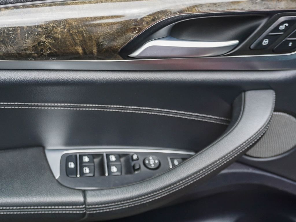 Used 2019 Red BMW M40i image 19