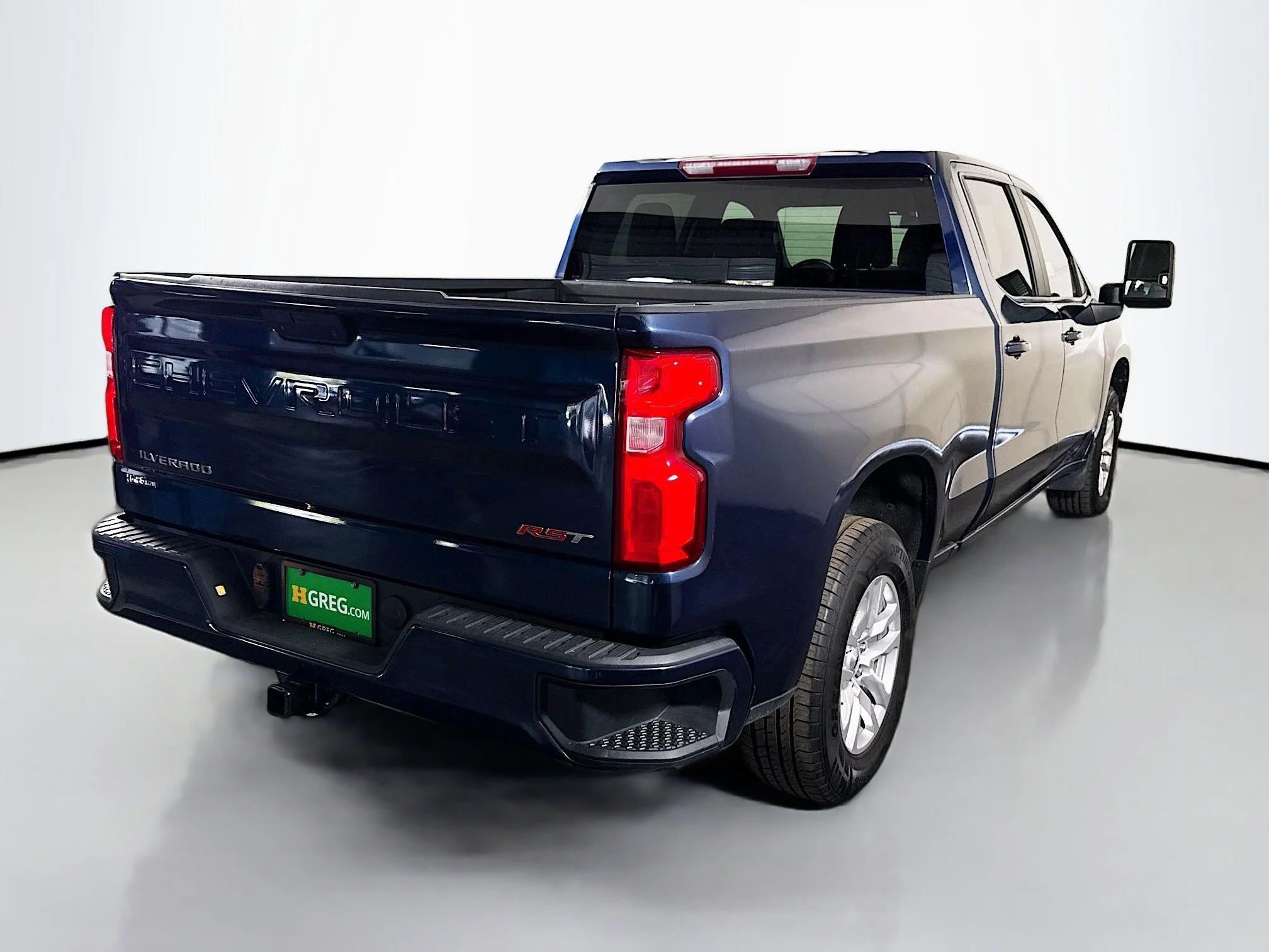 Used 2022 Northsky Blue Metallic Chevrolet RST image 7