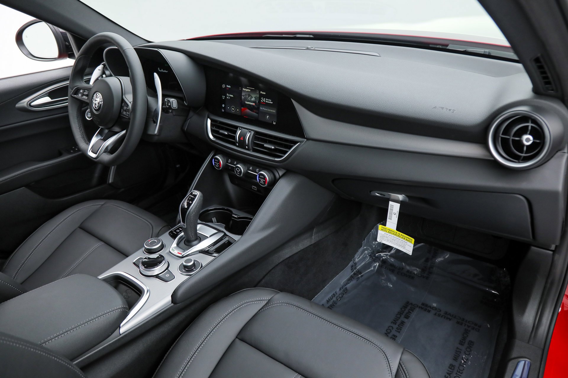 2025 Alfa Romeo Giulia Base - Photo 14