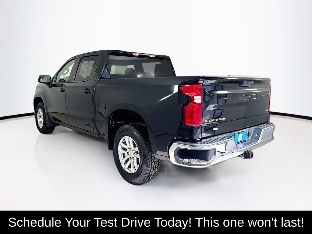 Used 2023 Black Chevrolet LT image 5