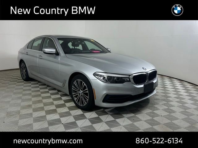 2019 BMW 5 Series 530i xDrive Sedan's photo