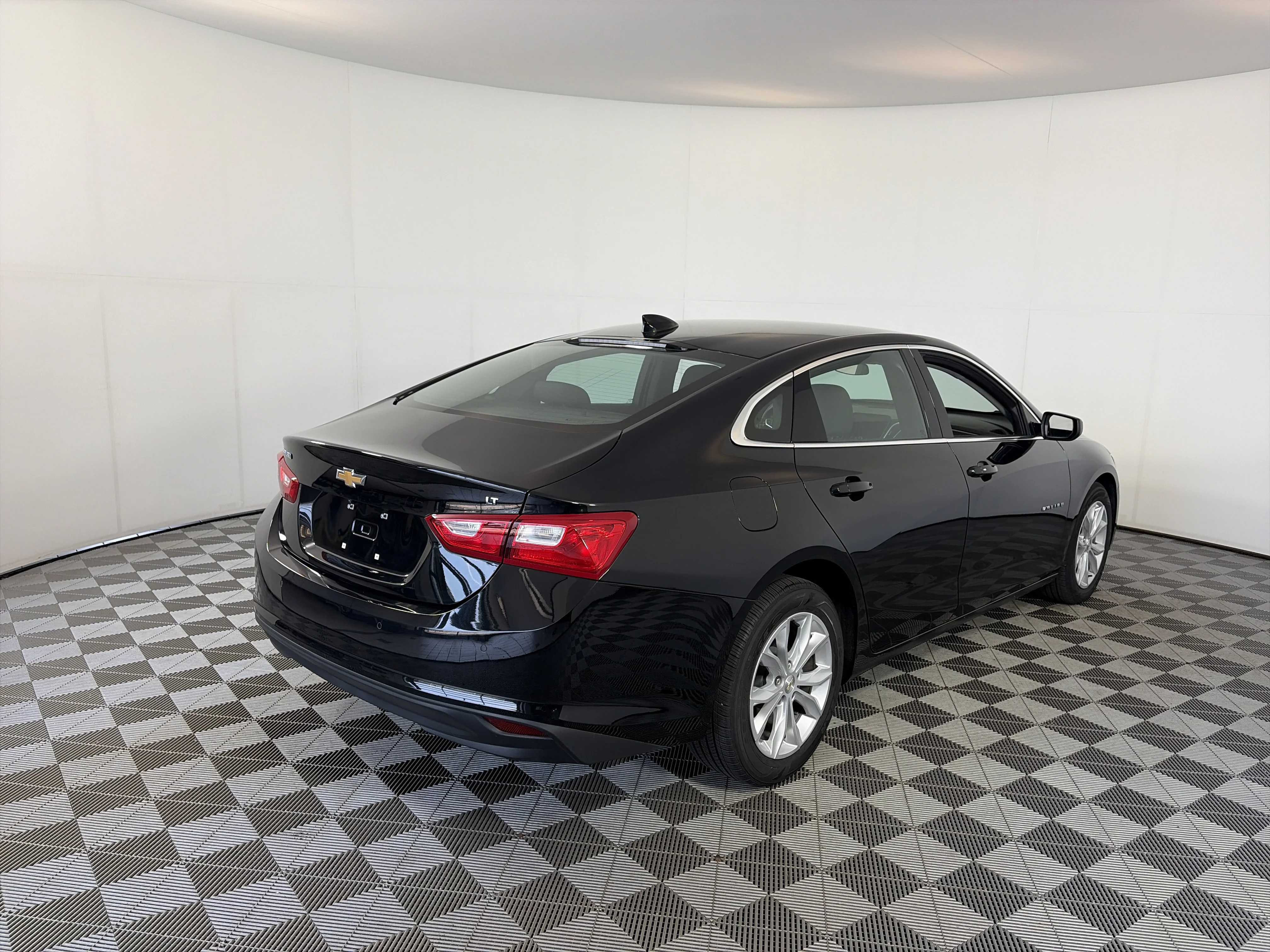 Used 2024 Mosaic Black Metallic Chevrolet 1LT image 6
