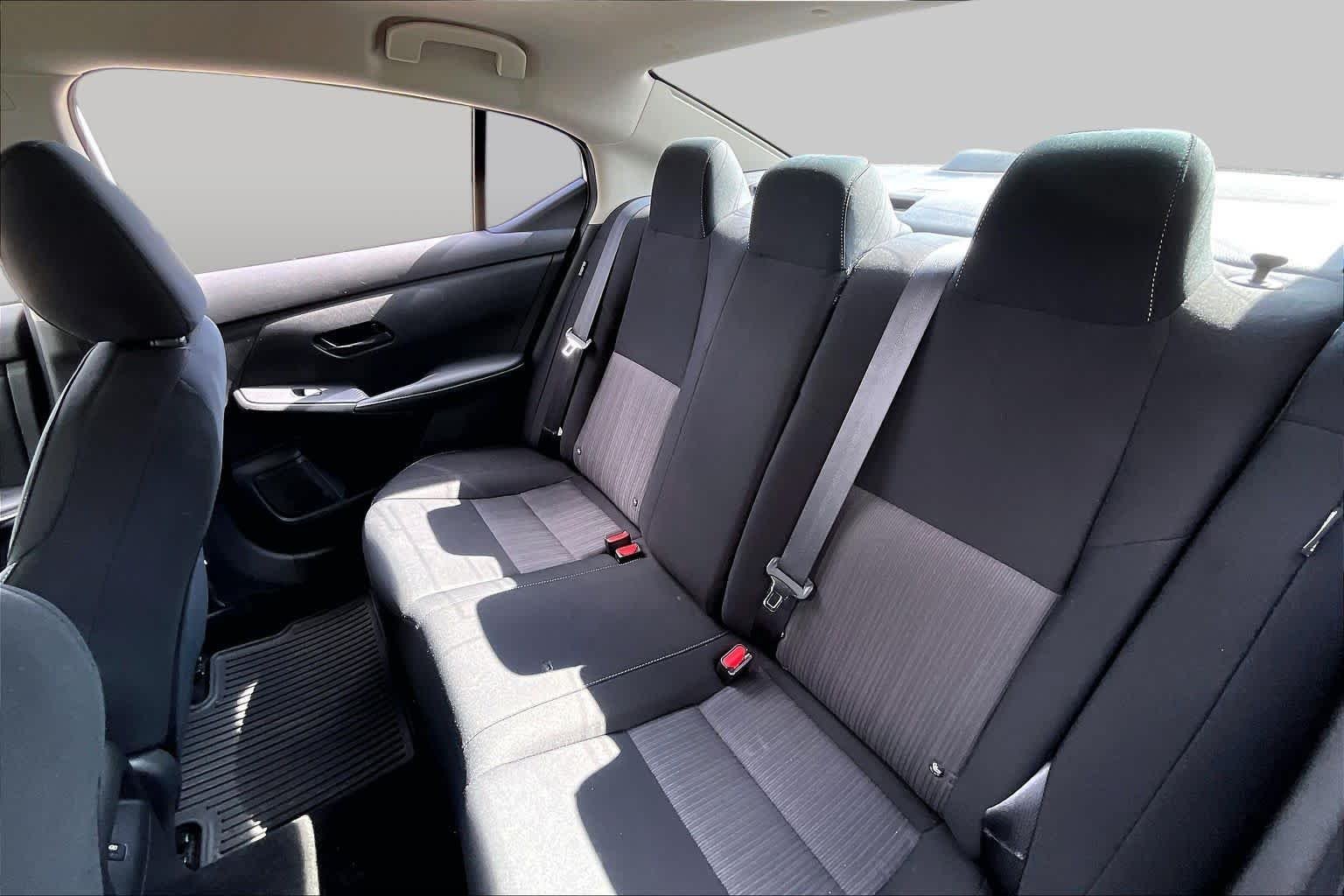Used 2024 Fresh Powder Nissan SV image 18