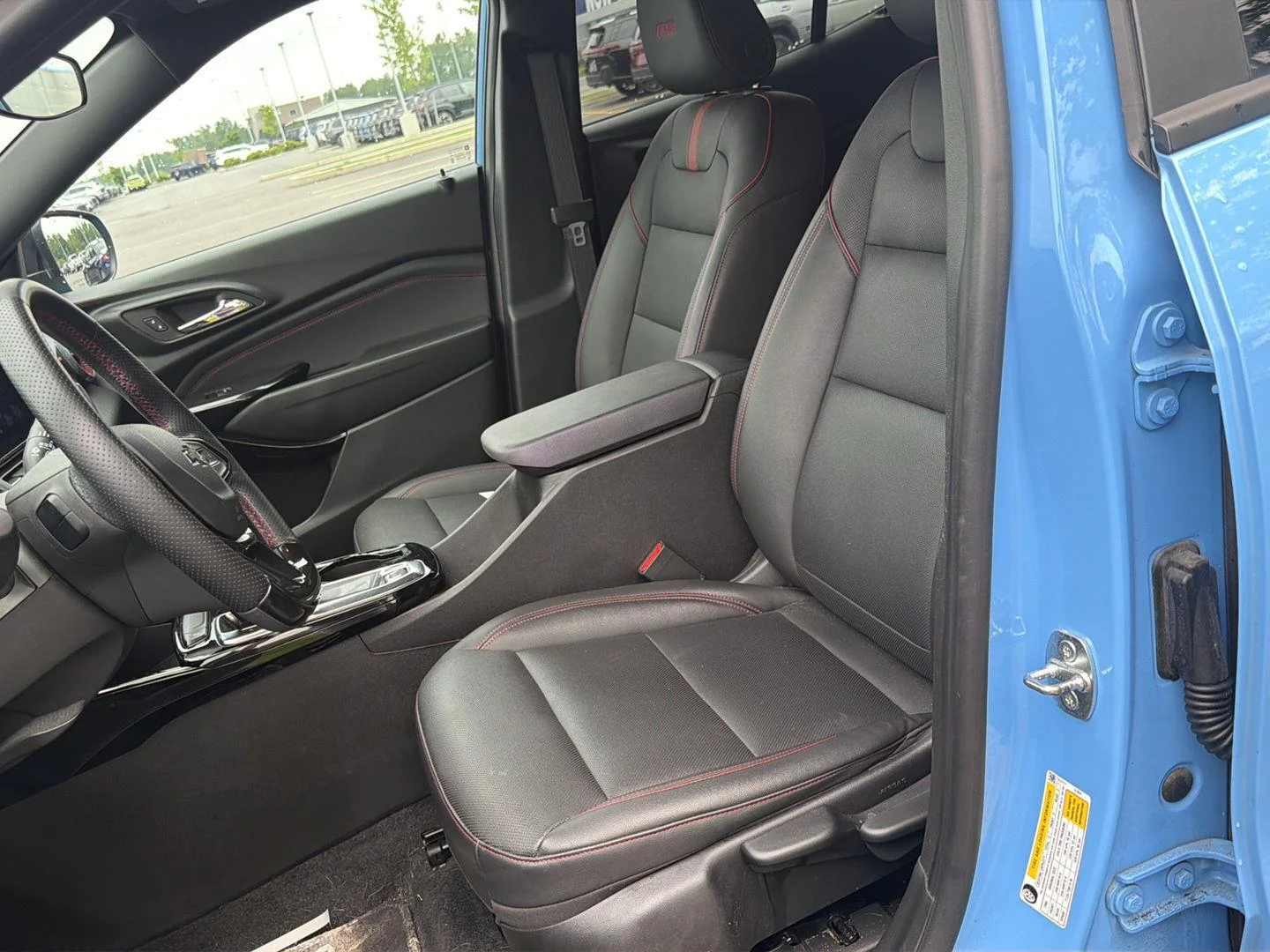 Used 2024 Fountain Blue Chevrolet 2RS image 15