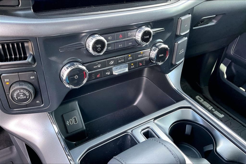New 2026 Ford F-150 XLT 4D SuperCrew
