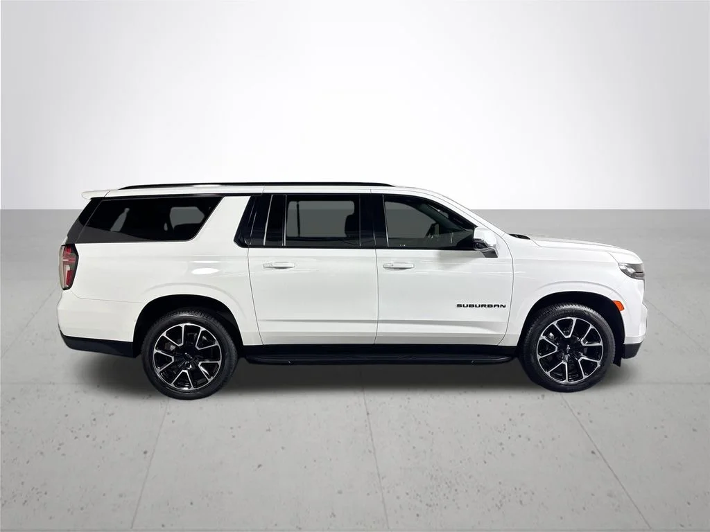 Used 2021 White Chevrolet RST image 5