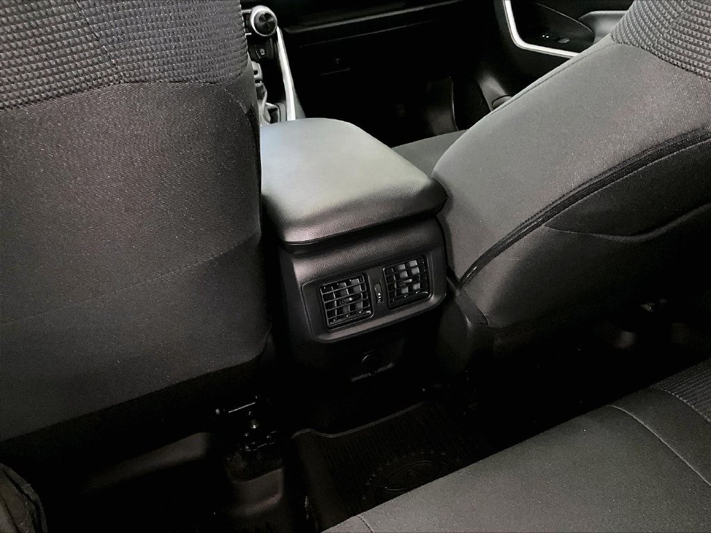Used 2025 Ice Toyota LE image 27