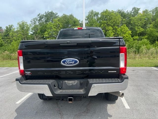 Used 2018 Black Ford XL image 11