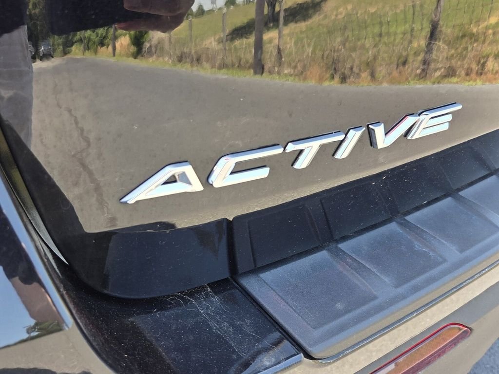 Used 2025 Black Ford Active image 11
