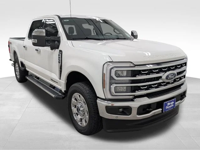 New 2026 Star White Metallic Tri-Coat Ford F-250® Lariat® image 66