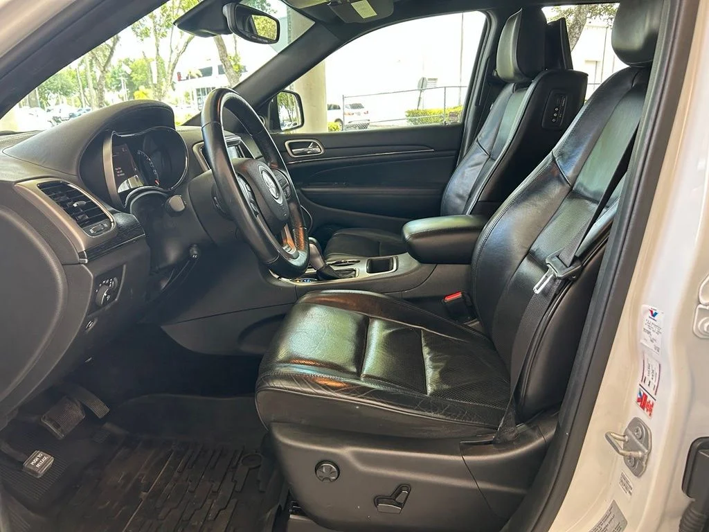 Used 2018 White Jeep Overland image 6