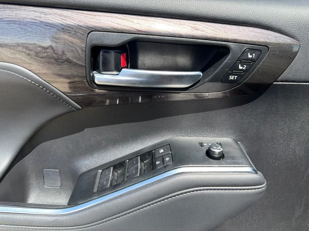 Used 2026 Red Toyota Platinum image 10