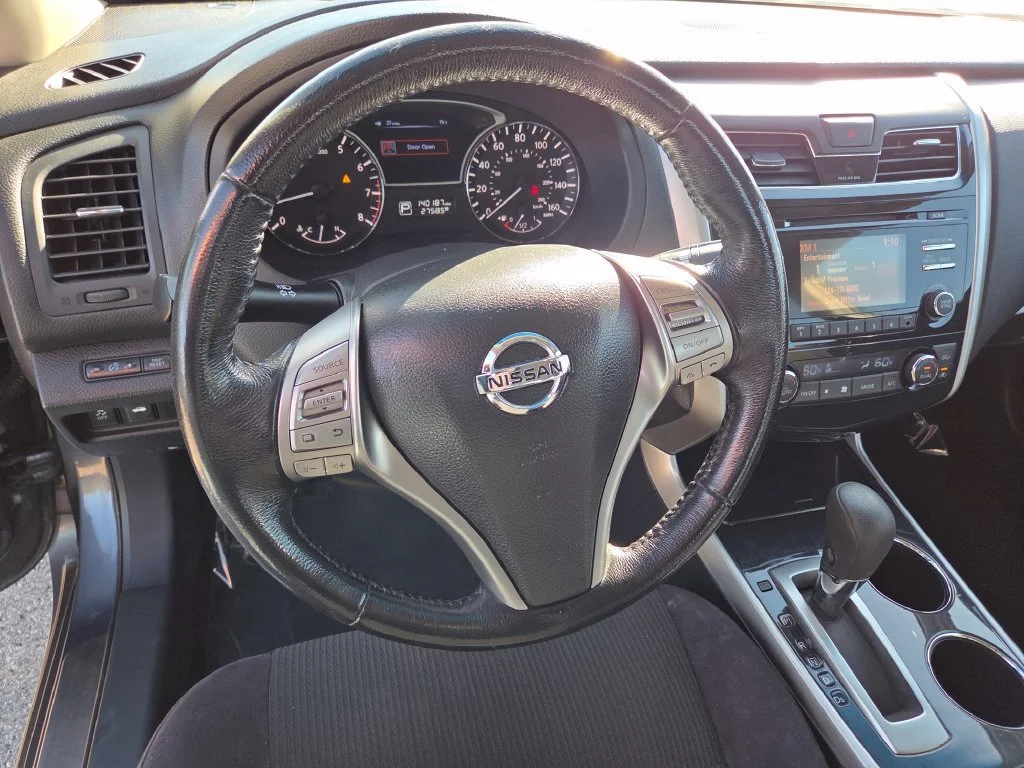 Used 2013 Metallic Slate Nissan 2.5 SV image 27