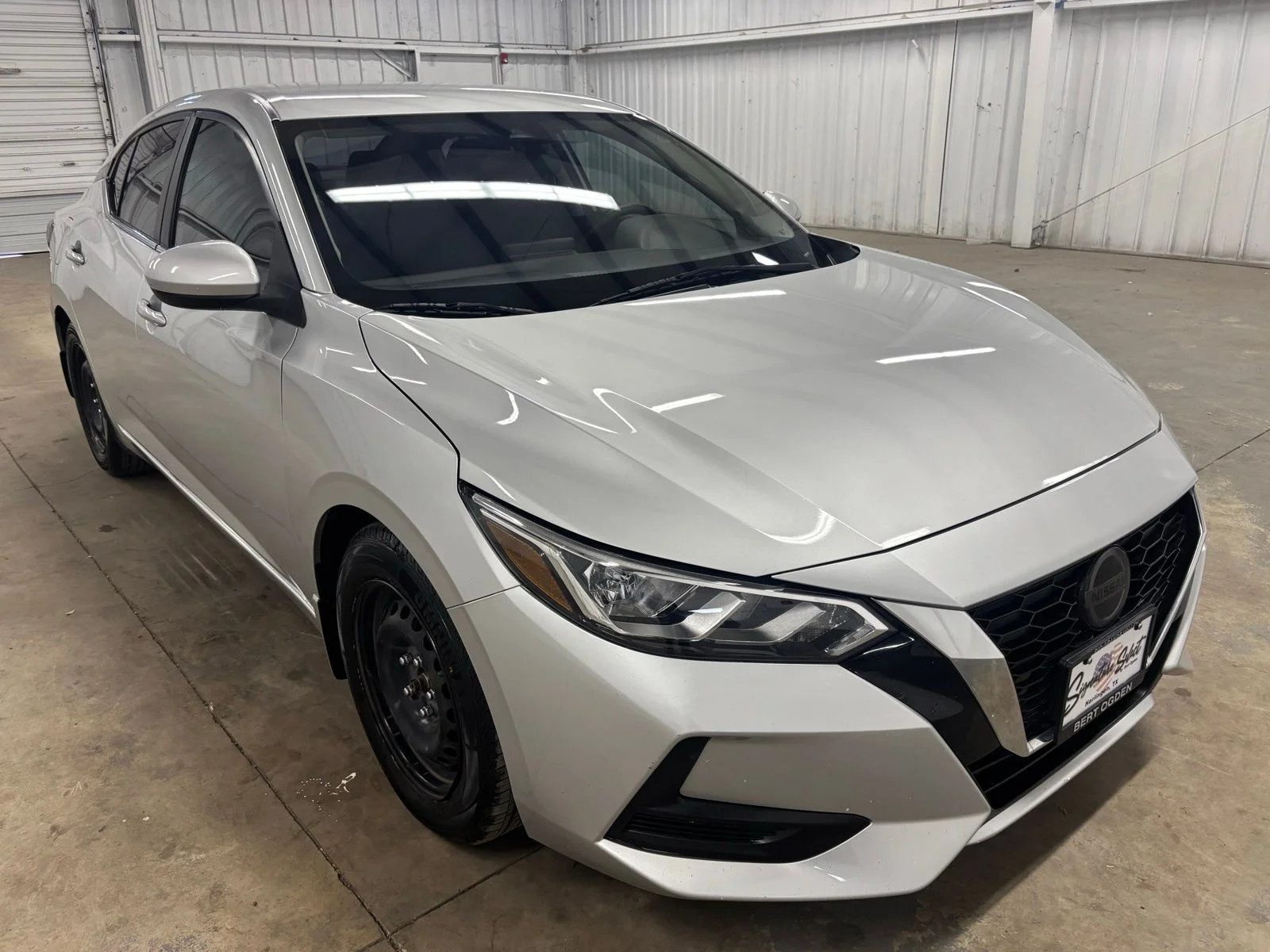 Used 2023 Silver Nissan S image 1
