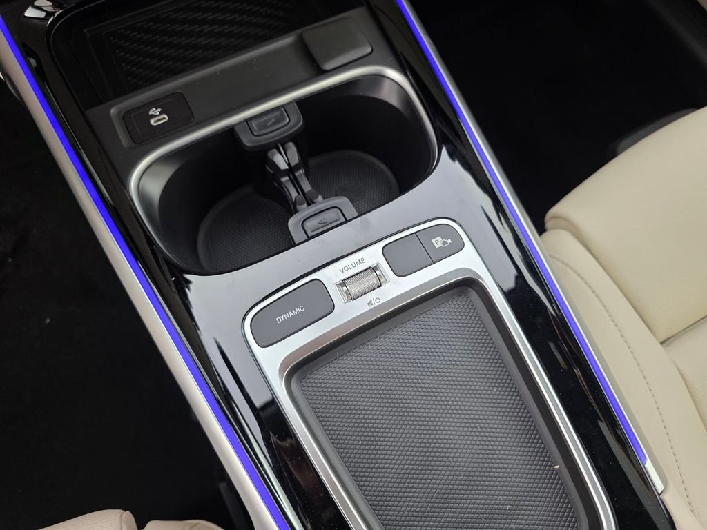 New 2026 Cirrus Silver Metallic Mercedes-Benz GLB 250 image 15