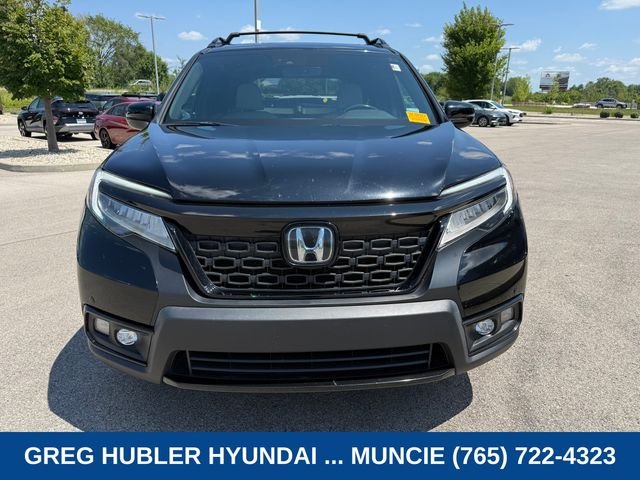 Used 2019 Black Honda Elite image 5