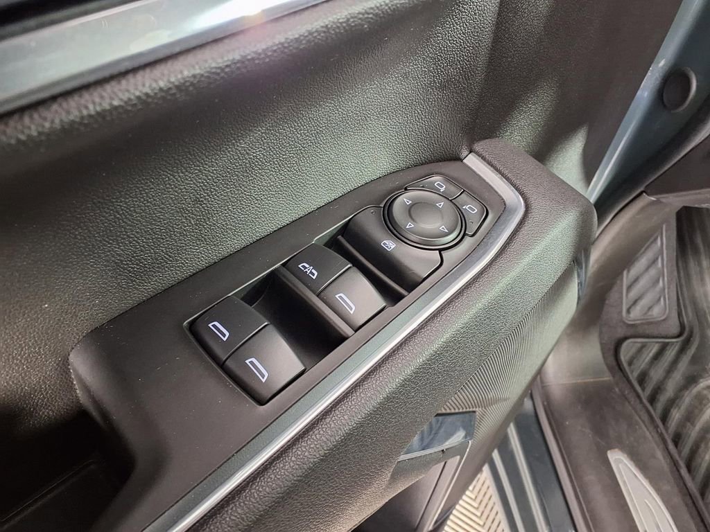 Used 2025 Cypress Gray Chevrolet LT image 25