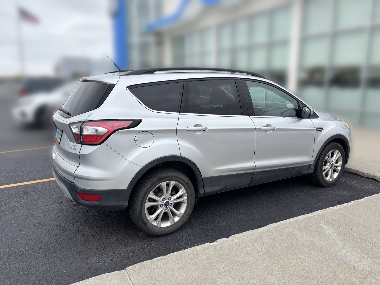 Used 2017 Silver Ford SE image 4